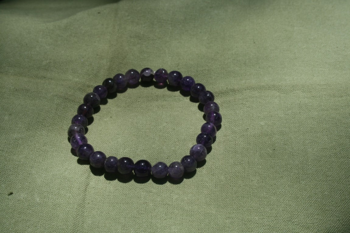 Amethyst bracelet helps with Sobriety 4963